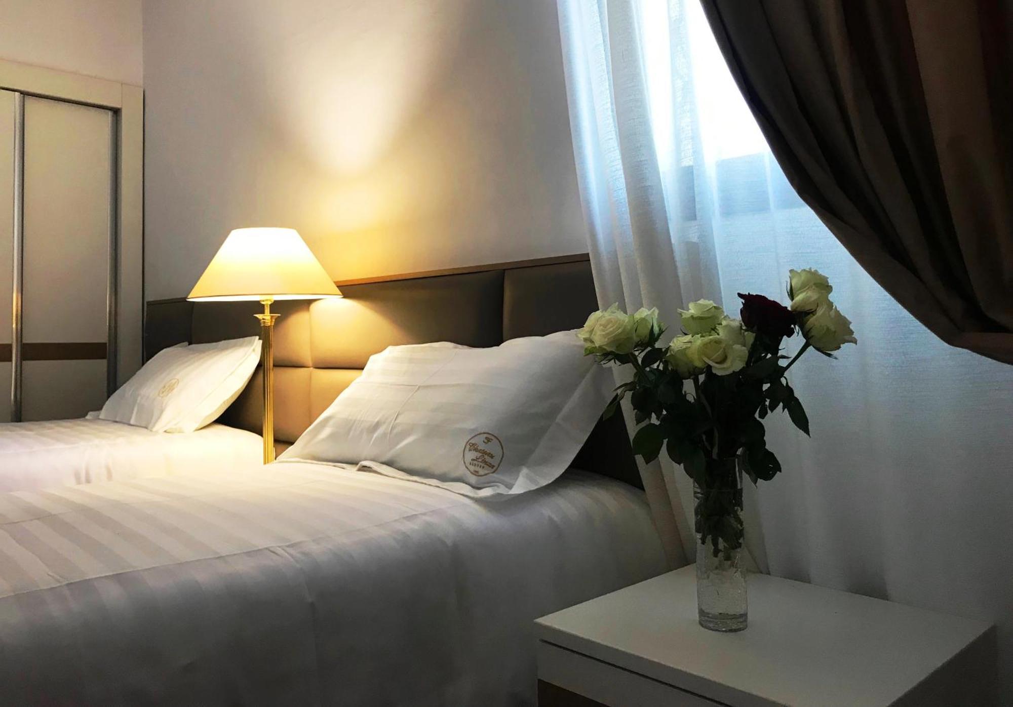 Chateau Linza Resort Tirana Esterno foto
