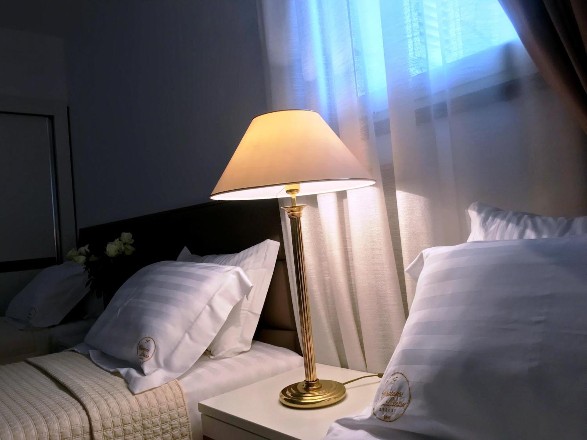 Chateau Linza Resort Tirana Esterno foto