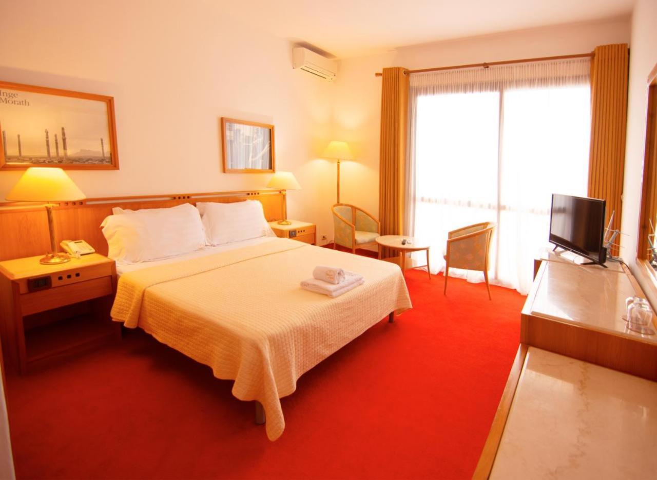 Chateau Linza Resort Tirana Esterno foto